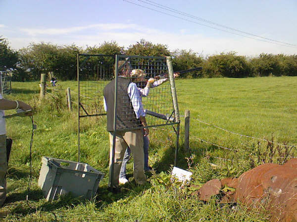 Learning to clay shoot Leicestershire